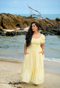 VESTIDO PÉTALAS DOCEVIDA