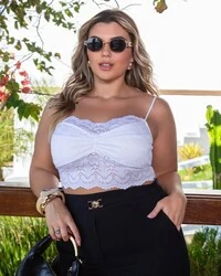 CROPPED DE RENDA MARIA FRANCIA