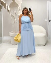 VESTIDO BORDADO CHICLE CURVES