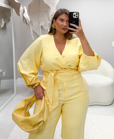 BLUSA TRANSPASSADA: elegância e caimento perfeito para o corpo plus size