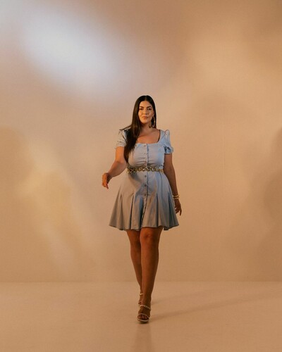 FotoVESTIDO CURTO QUEBELA