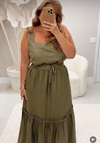 Foto CONJUNTO SAIA LONGA E BLUSA NOMAD UPPER