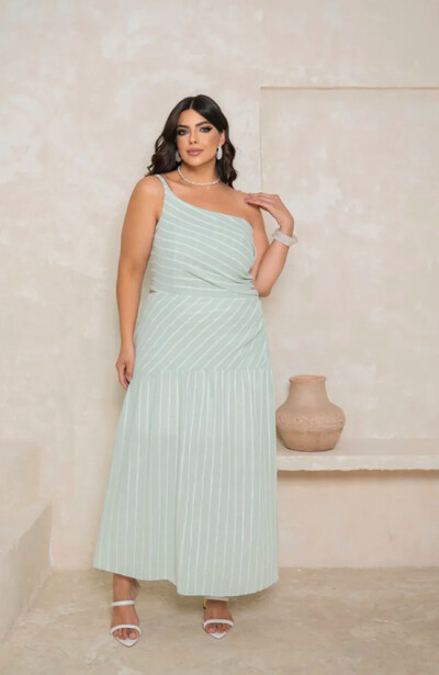 Foto VESTIDO LISTRADO ASSIMETRICO 8473 DIVAS VOGA