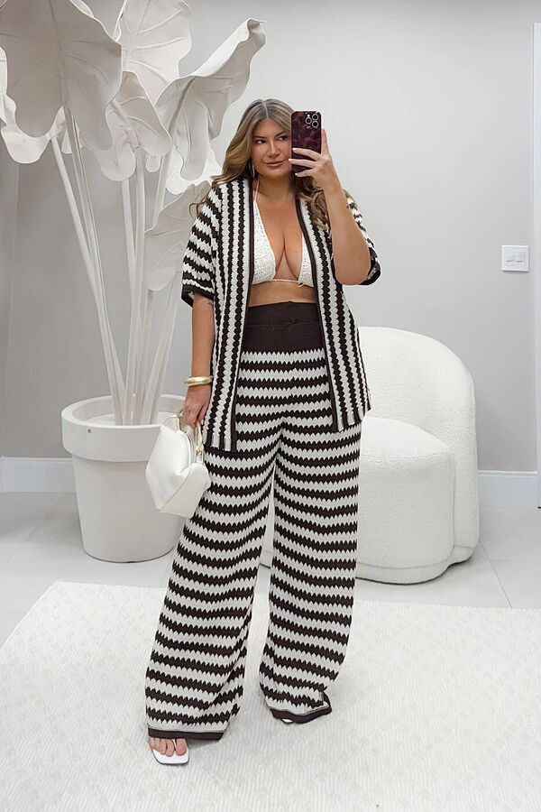 CONJUNTO LISTRADO TRICOT PLANET CHARM