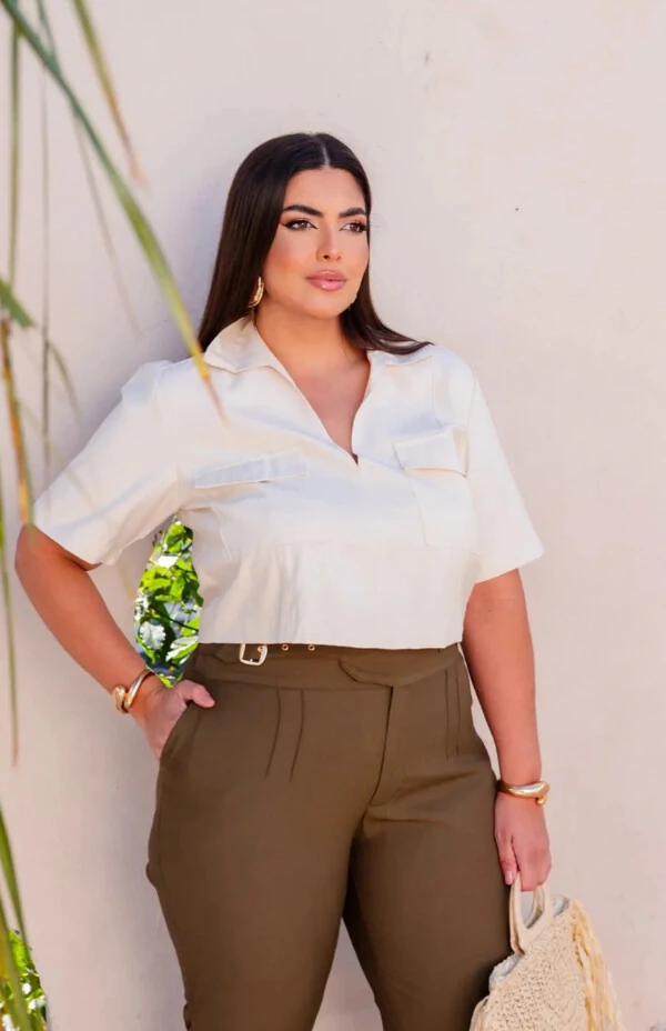 CAMISA CROPPED CARGO DIVAS VOGA