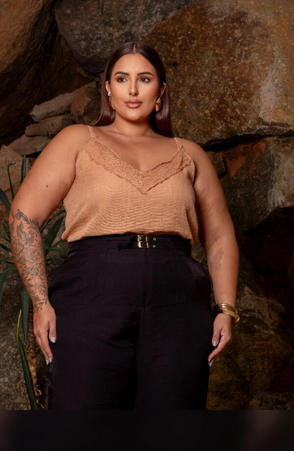 BLUSA ALÇA COM RENDA DIVAS VOGA
