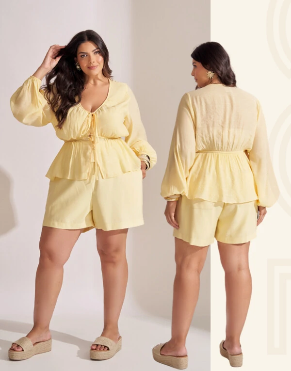 CONJUNTO SHORT E BATA COLLAB KAYLA