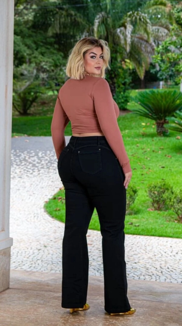 CALÇA JEANS FLARE COM ELASTANO FOF