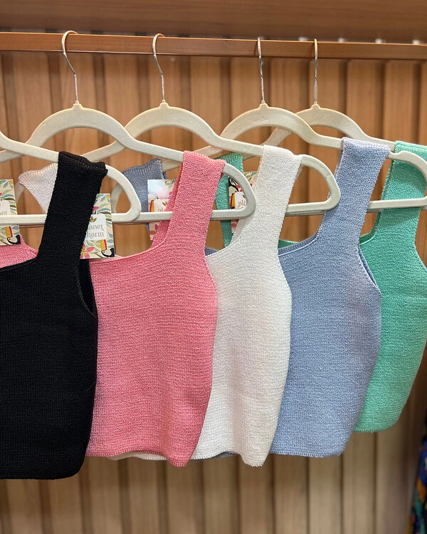 TOP LILI TRICOT PLANET CHARM