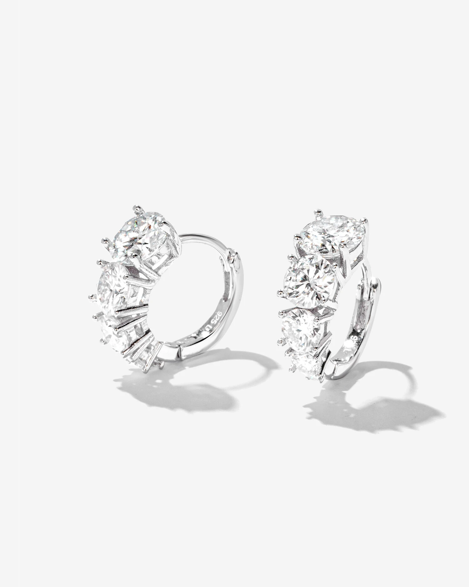 FotoBrinco Argola Lis Moissanite 3.16ct - Prata 925