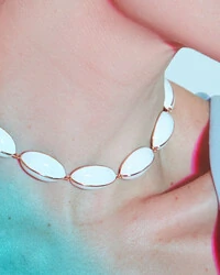 Colar Oval Fine White