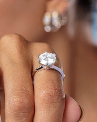 Anel Solitário Évora Moissanite - 11 mm - 5.0 ct - Prata 925