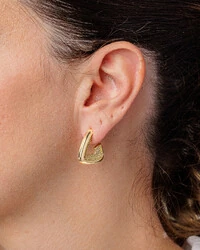 Brinco Argola Triangular Sissi