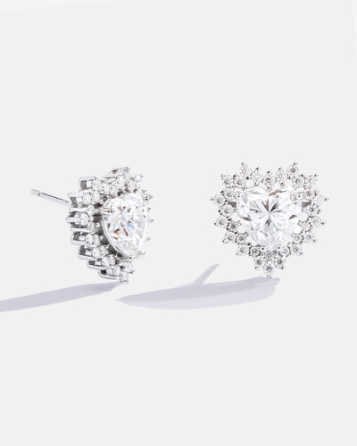Foto Brinco Grace - Moissanite Coração Central 8 mm- 4.86ct - Prata 925
