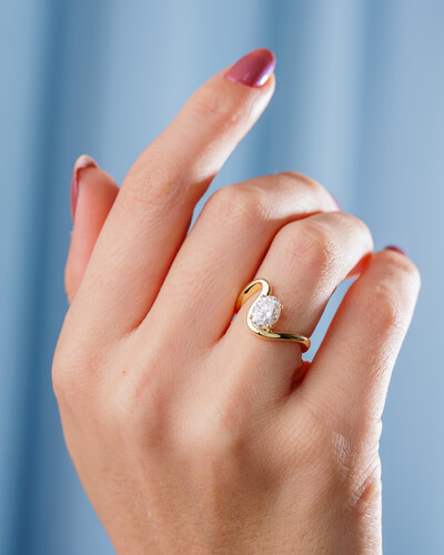 FotoAnel Orgânico Moissanite Oval - 6,8 mm- 1.5ct - Prata 925