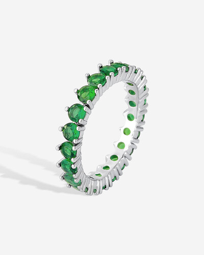 Foto Anel Bianca Esmeralda