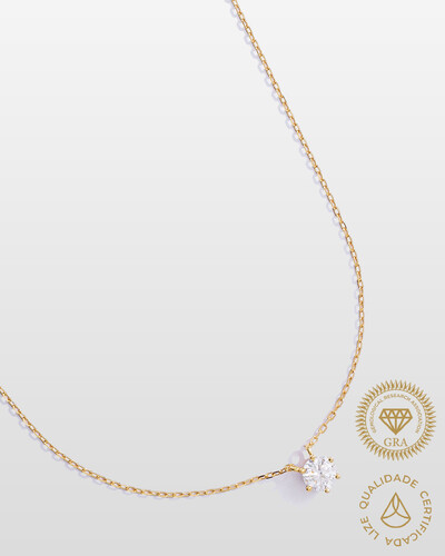 Foto Colar Ponto de Luz Glitz - Moissanite - 5,25 mm - 0.54ct - Prata 925 - 6 Garras - Banho Ouro 18k