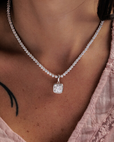 FotoPingente Elina - Moissanite 10x10 mm- 5.0ct - Prata 925
