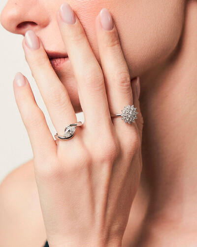 Foto Anel Floraly Moissanite - 3mm - 0.74ct - Prata 925