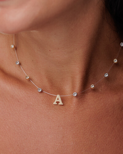 Foto Colar Fio Invisível Inicial Luiza - Personalizado