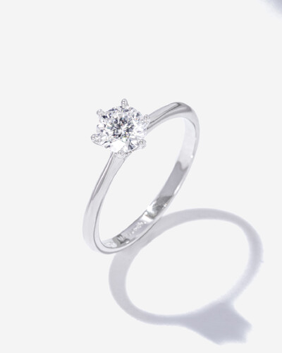 Foto Anel Solitário Classic Moissanite - 6 mm - 6 garras - Prata 925