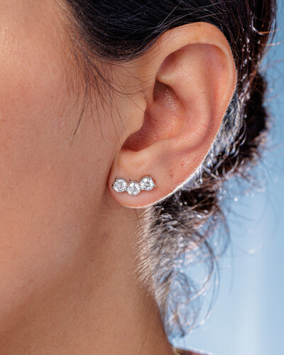 FotoBrinco Ear Cuff Moissanite - 4 mm - prata 925