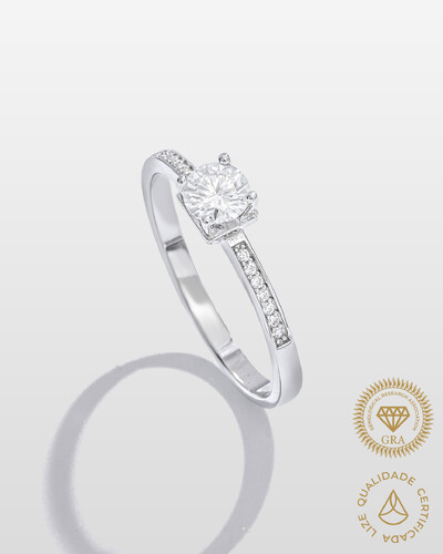 Foto Anel Solitário Jasmine - Moissanite - 5 mm- 0.5ct - 4 Garras - Prata 925