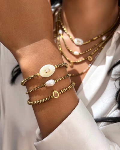 Foto Pulseira Perola Água doce Hematitas