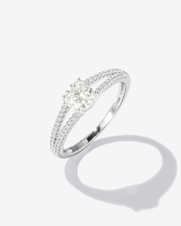 Anel Solitário Aurora Moissanite - 6 mm - Prata 925
