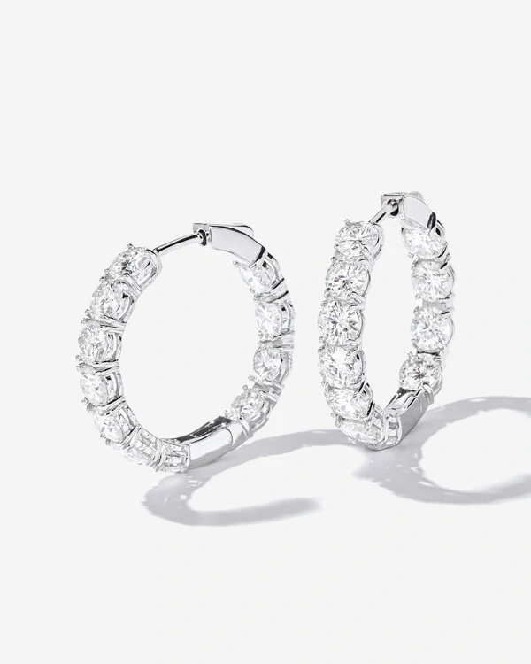 Brinco Argola Eternity M - Moissanite 5 mm - 9.9ct- Prata 925