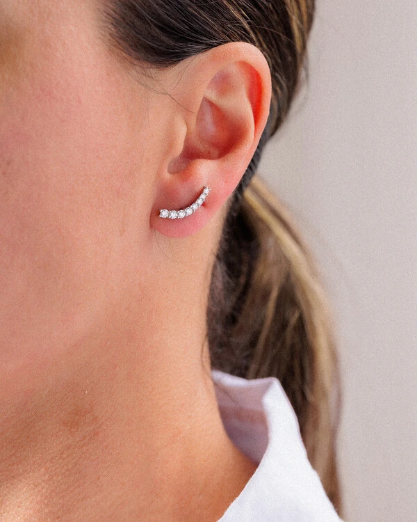 Brinco Ear Cuff Line- Moissanite - 2,5 mm- 0,69 ct - Prata 925