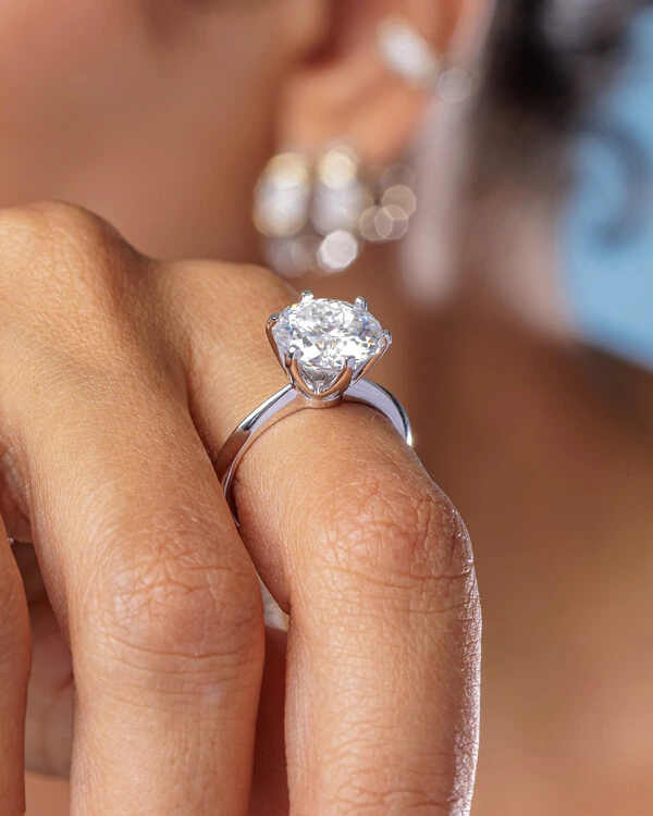 Anel Solitário Évora Moissanite - 11 mm - 5.0 ct - Prata 925