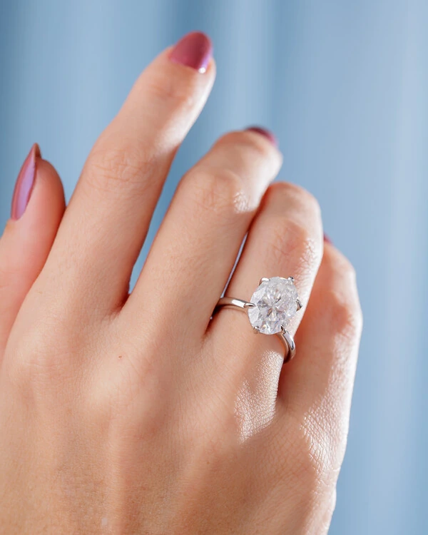 Anel Solitário Divine Moissanite - 14 mm - 8.0ct - 6 garras - Prata 925