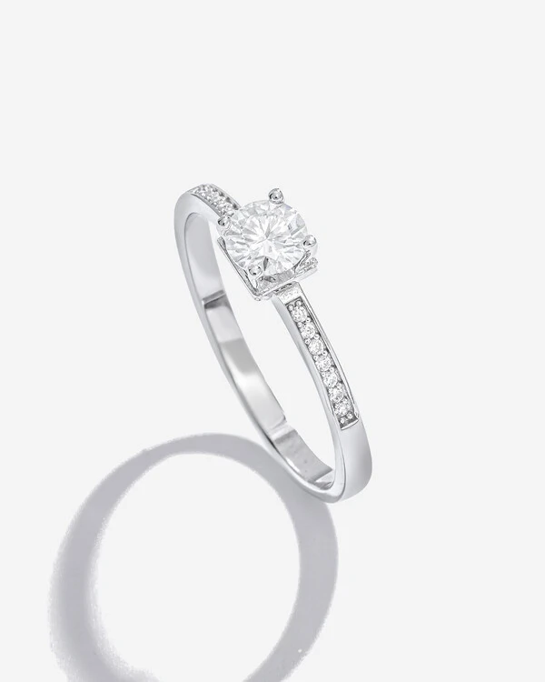Anel Solitário Jasmine - Moissanite - 5 mm- 0.5ct - Prata 925