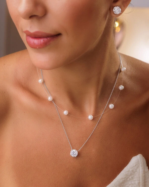 Colar Fio Invisível Pérolas