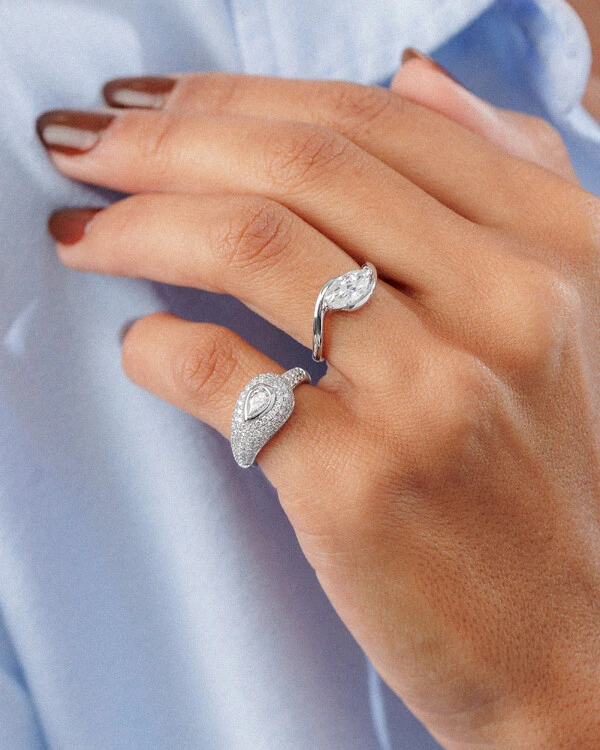 Anel Mindinho Filipa Moissanite 6mm - 1.55ct - Prata 925
