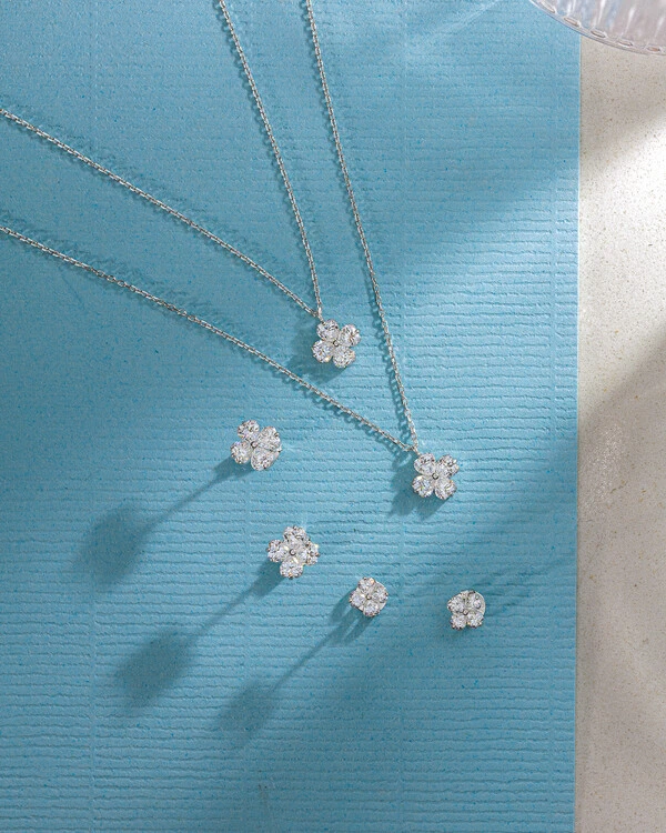Colar Trevo Moissanite - 4x4mm - 1.2ct- Prata 925
