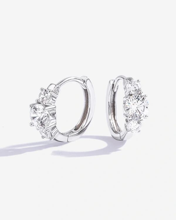 Brinco Argola Try- Moissanite - 5x7mm- 0,8 ct - Prata 925