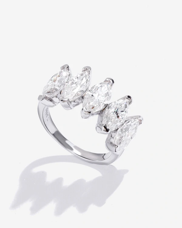 Anel Aparador Melanie- Moissanite 5 mm - ct - Prata 925