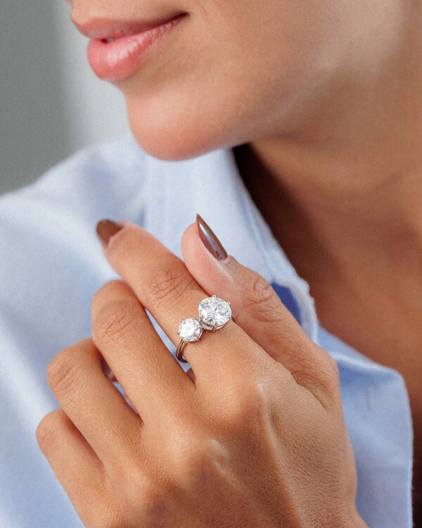 Anel Luanda - Moissanite 7/10 mm - 5.2ct - Prata 925