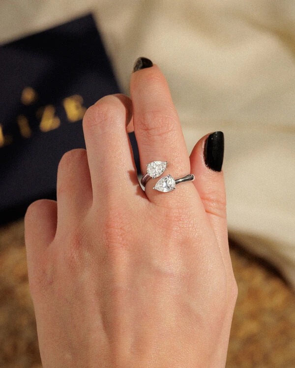 Anel Ajustável Gotas Silvia - Moissanite 8 mm - 1.25ct - Prata 925