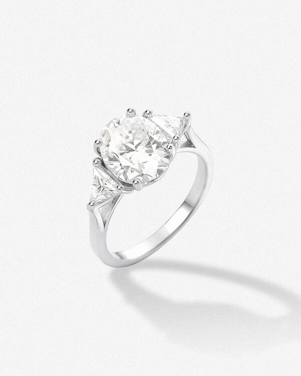 Anel Oval Princess - Moissanite - 100mm- 3.0ct - Prata 925