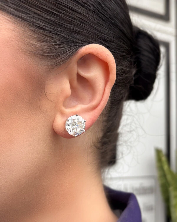 Brinco Glitz - Moissanite - 12,5 mm - 14ct - 6 Garras - Prata 925