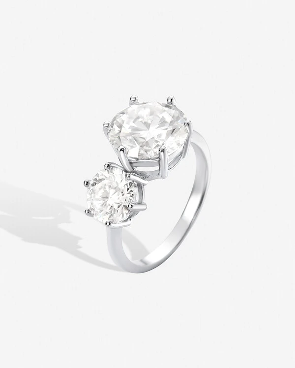 Anel Luanda - Moissanite 7/10 mm - 5.2ct - Prata 925