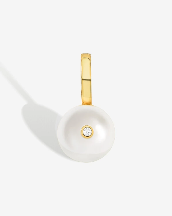 Pingente Pérola Com Ponto De Luz