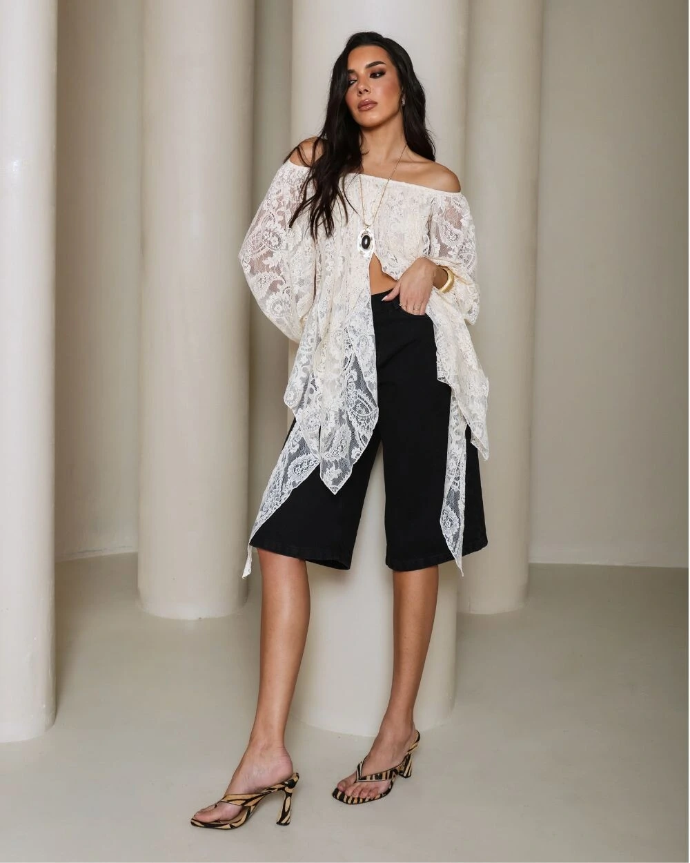 Foto Bermuda Jeans Soffi Preto