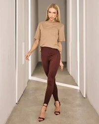 T-shirt Coralina Marrom