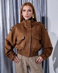 Bomber Alexandra Marrom