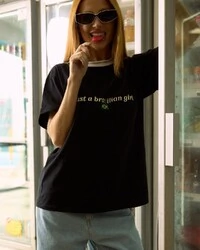 T-shirt Brasilian Girl