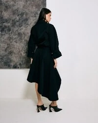 Saia Samira Preto